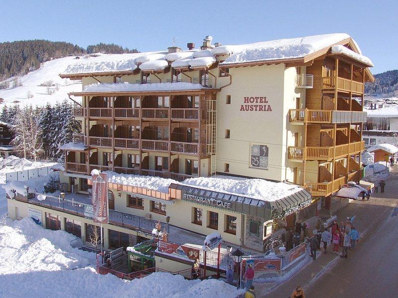 Hotel Austria Нийдерау Екстериор снимка