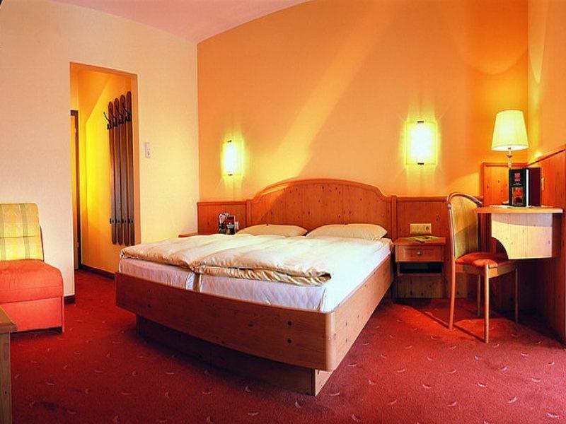 Hotel Austria Нийдерау Екстериор снимка