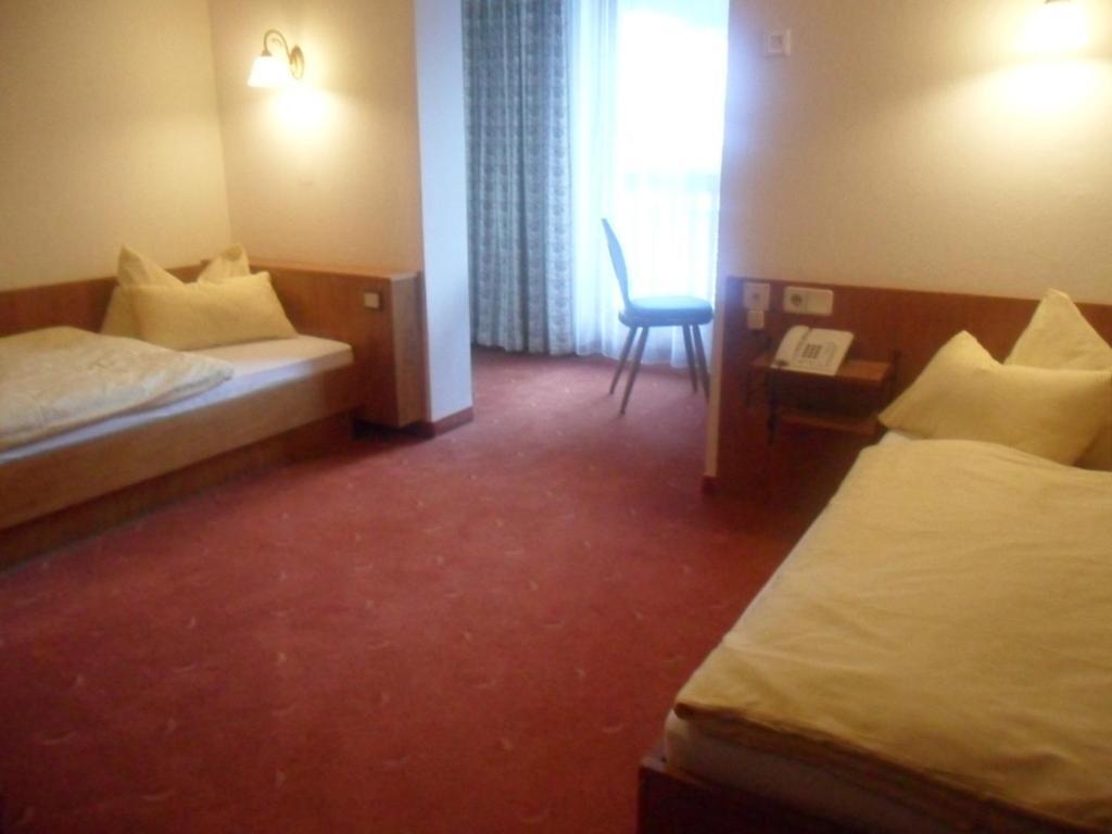 Hotel Austria Нийдерау Стая снимка